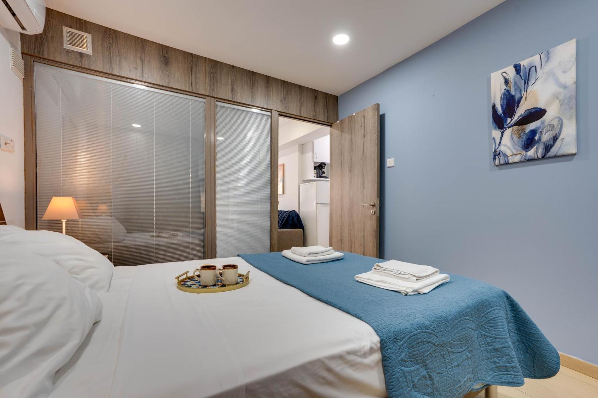לרנקה Atlantis Apartments 50M From Makenzy Seafront מראה חיצוני תמונה