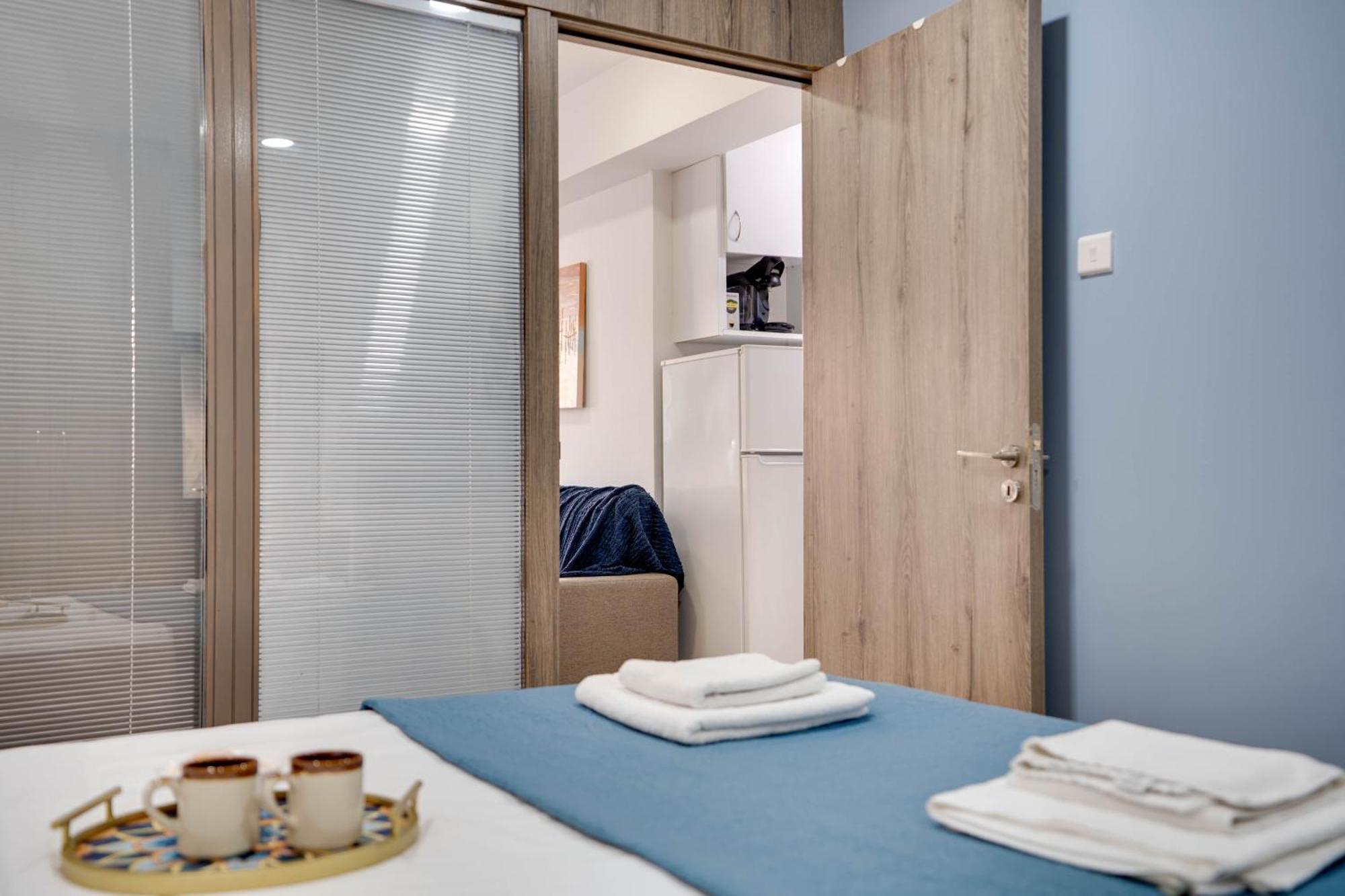 לרנקה Atlantis Apartments 50M From Makenzy Seafront מראה חיצוני תמונה