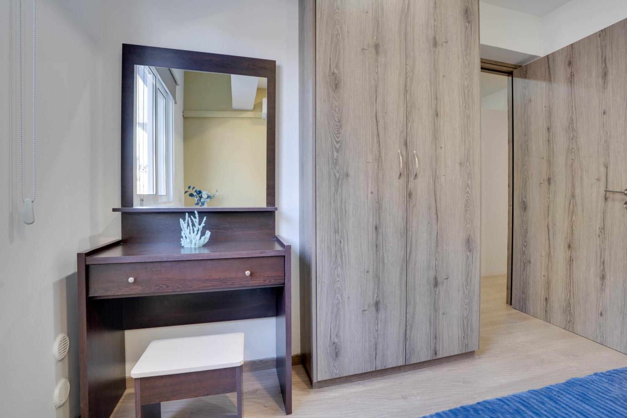 לרנקה Atlantis Apartments 50M From Makenzy Seafront מראה חיצוני תמונה